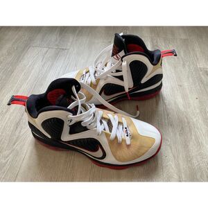 Nike LeBron 9 Miami Heat Home Mens Size 9.5